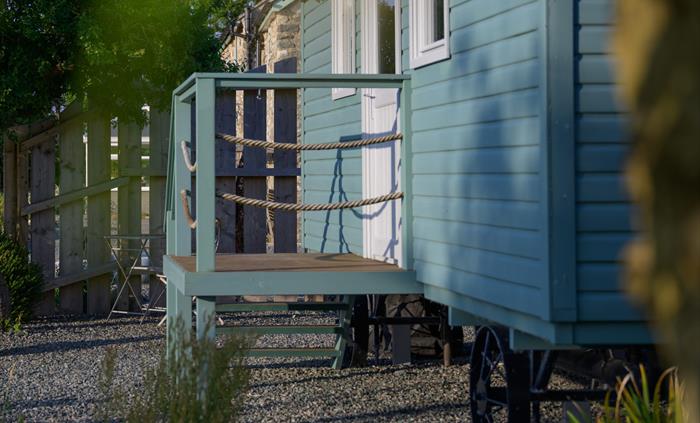 Joan - Brook Cottage Shepherd Huts